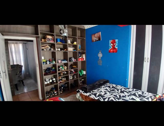 4 BEDROOM FREESTANDING FOR SALE IN BEN FLEUR